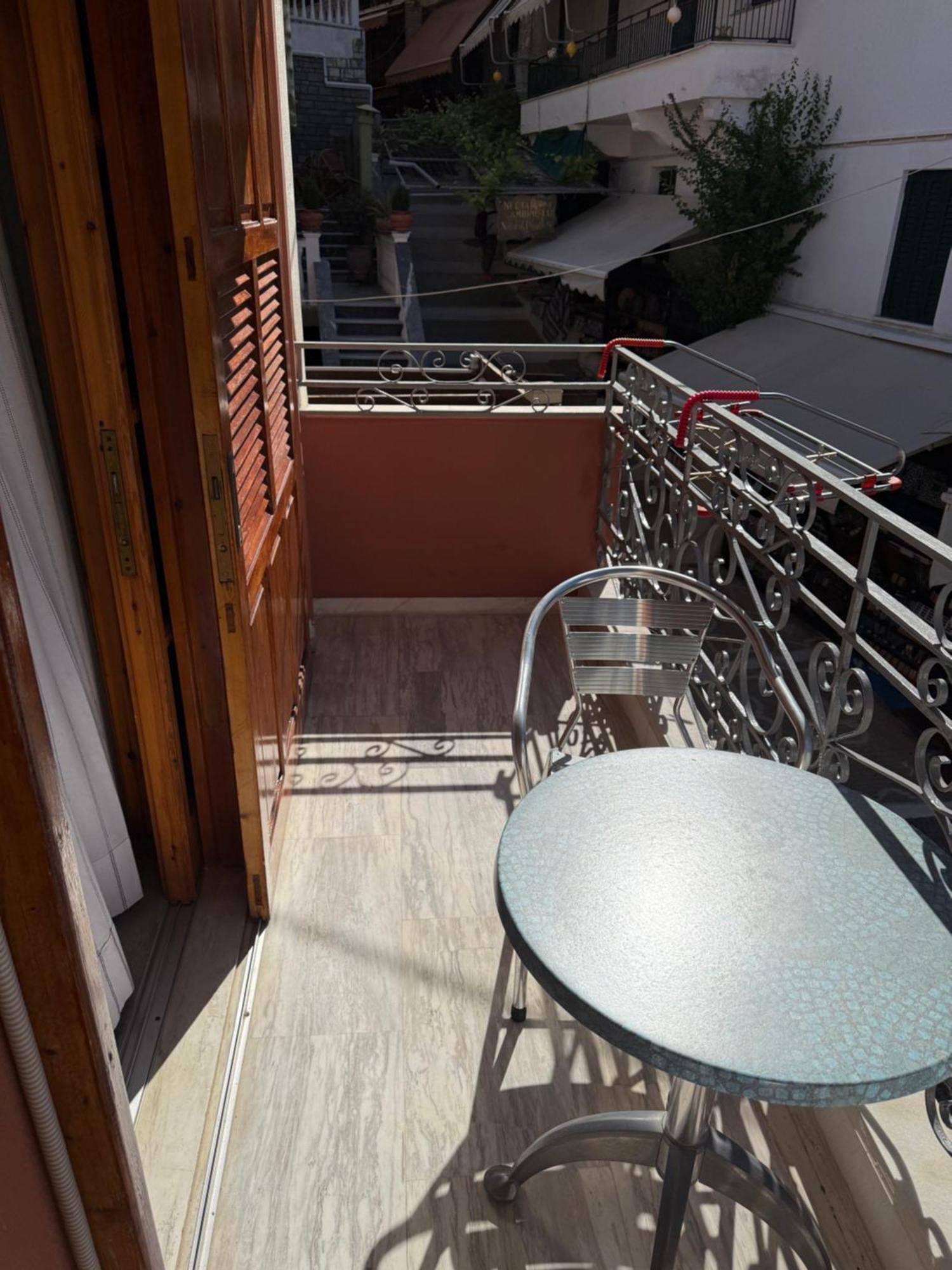 Sunrise House Hotell Parga Eksteriør bilde