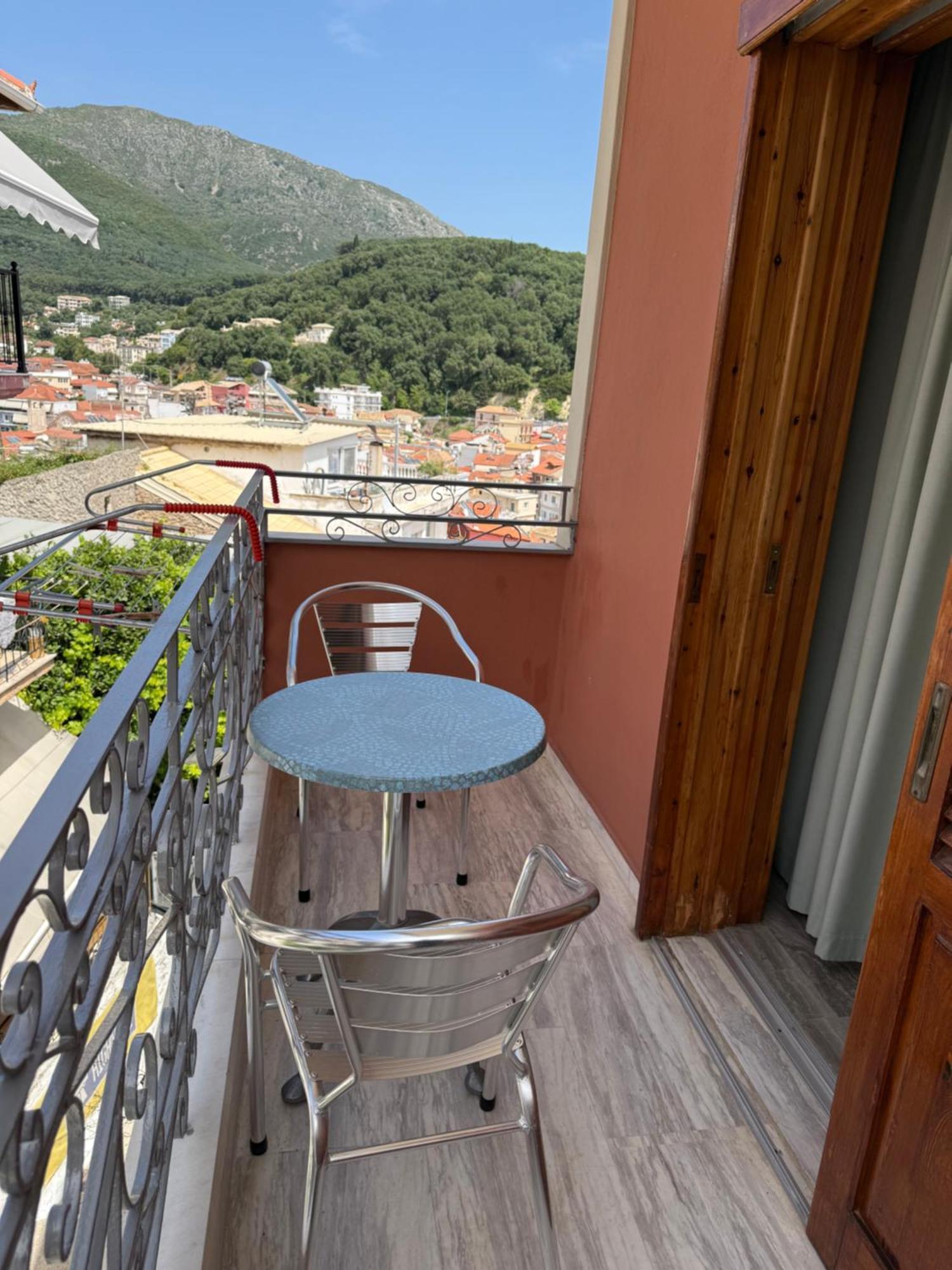 Sunrise House Hotell Parga Eksteriør bilde